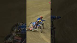 Was this deliberate 🤔 Zmarzlik cuts off Madsen SF1 GorzowSGP  FIMSpeedwayGP [upl. by Josephine]