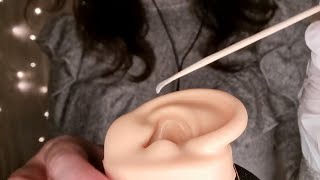 ASMR✨️ Je te nettoie délicatement les oreilles 👂 gentle ear cleaning 🫠 [upl. by Demahom]