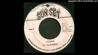 Sunset DSR 2811 7 Half Pint Winsome Sly amp Robbie  Version [upl. by Niwrek755]