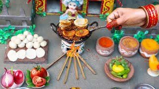 Ultimate Chole Kulche Making  Indian Street Food  Mayapuri Ke Cholay Matar Kulche  The Tiny Foods [upl. by Katushka]