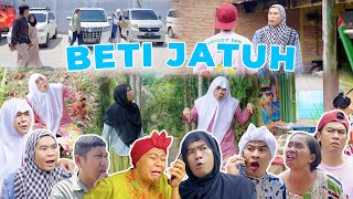 BETI JATUH DARI POHON RAMBUTAN [upl. by Nyram]