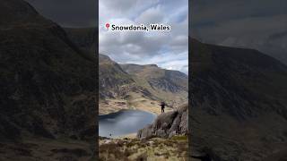 Places to visit on ur trip to Snowdonia wales 🏴󠁧󠁢󠁷󠁬󠁳󠁿 snowdonia wales hiking nature [upl. by Eimmis]