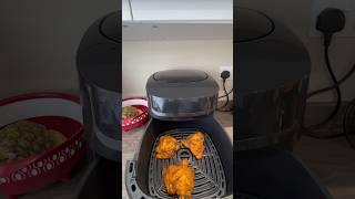 Making Healthy air fryer chicken airfryer shorts [upl. by Ramah]