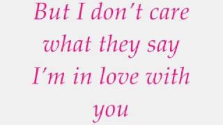 Leona Lewis  Bleeding Love lyrics [upl. by Flessel]