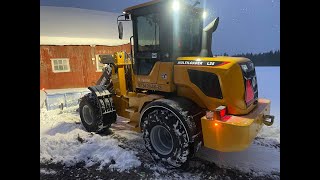 Plowing snow with Multiloader L25 Mars 2023 [upl. by Evangelina]