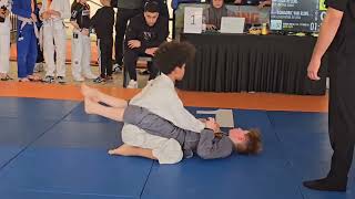 BJJ GI Kids  07072024  Armbar Submission  EUAN vs ROMAORIC  King of the Beach 2024 [upl. by Elrebma91]