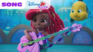 Disney Jr’s Ariel quotMaking Wavesquot Song 🎶  disneyjr [upl. by Yendahc]