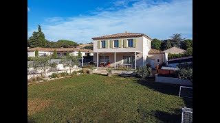 Entre vignes garrigue et oliviers villa contemporaine de 4 chambres hors lotissement [upl. by Wendye]