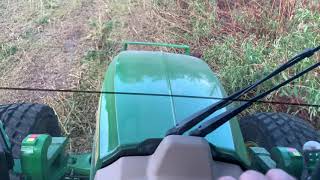 John Deere 5125R pulling a Maschio Giraffa XL Flail mower [upl. by Gherardo]