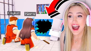 Can Me And My Boyfriend ESCAPE ROBLOX PRISON [upl. by Mamie174]