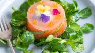 Aspic de saumon fumé  FoodizBox n°16 [upl. by Eedolem]