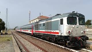 IC 564 alla stazione di Cropani  Diretto a Taranto  D445 1126 [upl. by Julieta]