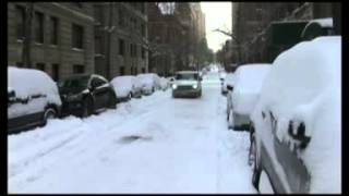 Nueva York afectada pero no paralizada por la tormenta de nieve [upl. by Chapnick]