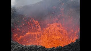 Piton de la Fournaise eruption du 1819 février [upl. by Center986]