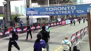 Yonge Street 10k WoW Power Walking finish [upl. by Laforge226]