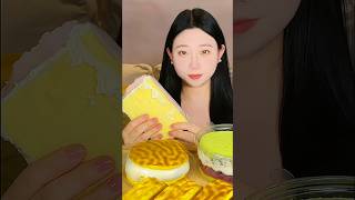 Delicious desserts 🎂 ASMR  asmr mukbang food eating eatingshow shorts shortsfeed trending [upl. by Eyllib794]