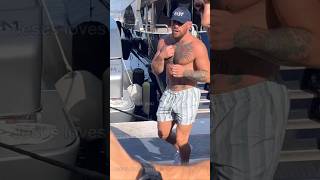 Conor McGregor is seen running through the streets of Puerto Banus mcgregor training puertobanùs [upl. by Spearman]