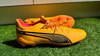 UNBOXING KING PRO FGAG FOOTBALL BOOTS SUN STREAM PUMA BLACK SUNSET GLOW [upl. by Anivid859]