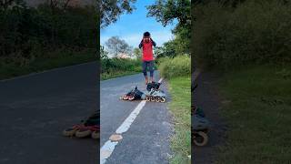 3 wheels inline skating 🛼skating inlineskating satingshorts viralskating trending videoviral [upl. by Iahc]