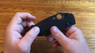 1 Minute Overview Spyderco Manix 2 XL DLC Black [upl. by Ellynad]