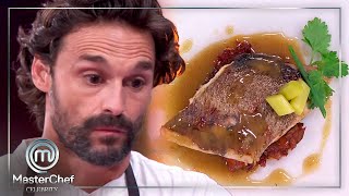 Iván Sánchez TERMINA CON EL GAFE con este plato  MasterChef Celebrity 6 [upl. by Chlori]