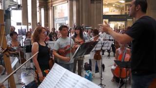 Flash Mob Orchestra  22 luglio Roma [upl. by Beare]