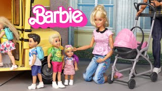 Barbie amp Ken Doll Family School Supplies Shopping amp First Day of School [upl. by Anilok23]