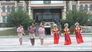 Tari Zapin Usik Mengusik  Mahasiswai Budaya Melayu Akutansi [upl. by Fredelia]