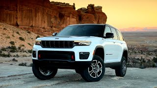 2022 Jeep® Grand Cherokee Trailhawk Running Footage [upl. by Rao]