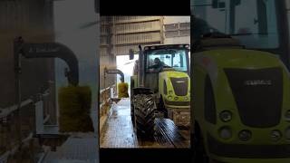 🌾 Modern Farming CLAAS Tractor Lays Straw Bedding in the Cowshed 🚜 [upl. by Esinnej]