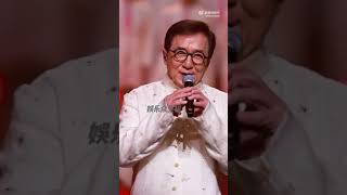 成龙 大哥在2024大湾区电影音乐晚会上登场，开场演唱《男儿当自强》 [upl. by Norahs]