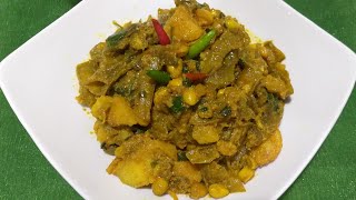 শিম আলুর ঘাটিShim alur sobji RecipeFlat Bins with potato curry [upl. by Bullough970]