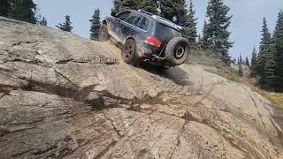 v8 touareg on 35s climbing memorial rock at whipsaw [upl. by Stockwell]