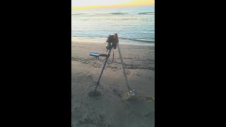 BEACH HUNTING TEXAS GOLD FOUND Hunt 2of 4Eps 411 [upl. by Pejsach552]