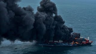 حريق مركب أخشاب ALMIRANTE STORNI ship fire [upl. by Assilam996]