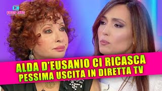 Alda DEusanio Ci Ricasca Pessima Uscita in Diretta Tv [upl. by Margarethe]