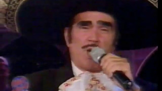 Vicente Fernandez Lamparita Bohemio de Aficion Nos Estorbo la Ropa Lobo Herido [upl. by Shaine]