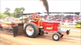 Allis Chalmers 2013 Tractor Pulling Compilation [upl. by Nwahsirhc]