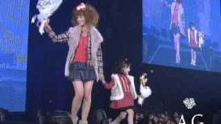 東京ガールズコレクション 2010 AW AG by aquagirl [upl. by Halona]