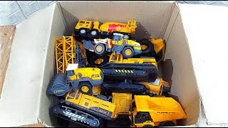 EXCAVATOR LESU ET30H MEGA RC TRUCKS RC TRACTORS RC MACHINES COLLECTION KABOLITE K350200 DIGGER [upl. by Orgell762]