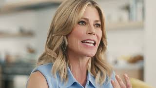 Julie Bowen  Real Xiidra Patient Testimonial [upl. by Ledah246]