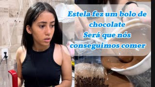 Estela fez um bolo de chocolate COMPLETO [upl. by Eenimod5]