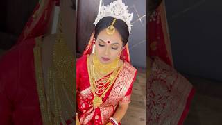 Biyer kone sajte asse ki bollo  bengali bride makeup bestweddingmakeupinindia bridalglow [upl. by Anella]