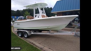 2021 Sea Hunt 219 Ultra Center Console with Yamaha F150 amp Load Rite Trailer  SoutheasternMarinenet [upl. by Htiduy]