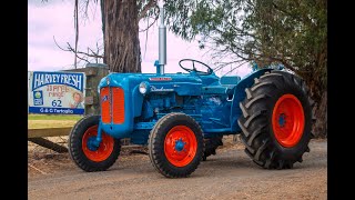 Fordson Dexta 1958 Restoration TDS [upl. by Charie]