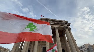 Les Libanais de Paris se rassemblent devant le Panthéon [upl. by Nwahsirhc]