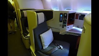 Review Cathay Pacific Business Class 777300ER [upl. by Ellerahs222]