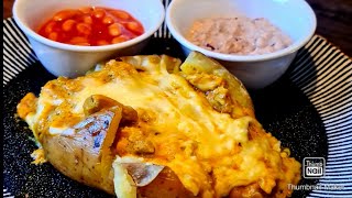 Easy jacket potatoes with chicken korma [upl. by Yht]