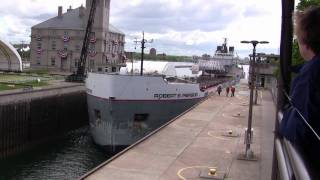 Ship through the Soo Locks in HD 6909 [upl. by Shererd]