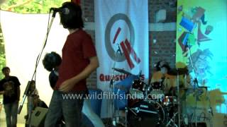 Gwalior based Umeed blows everyone at Dilli Haat [upl. by Butler104]